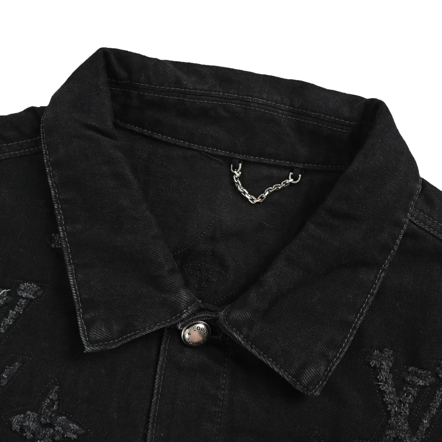 Louis Vuitton/